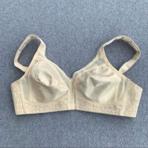 Playtex Lace Comfort Bra